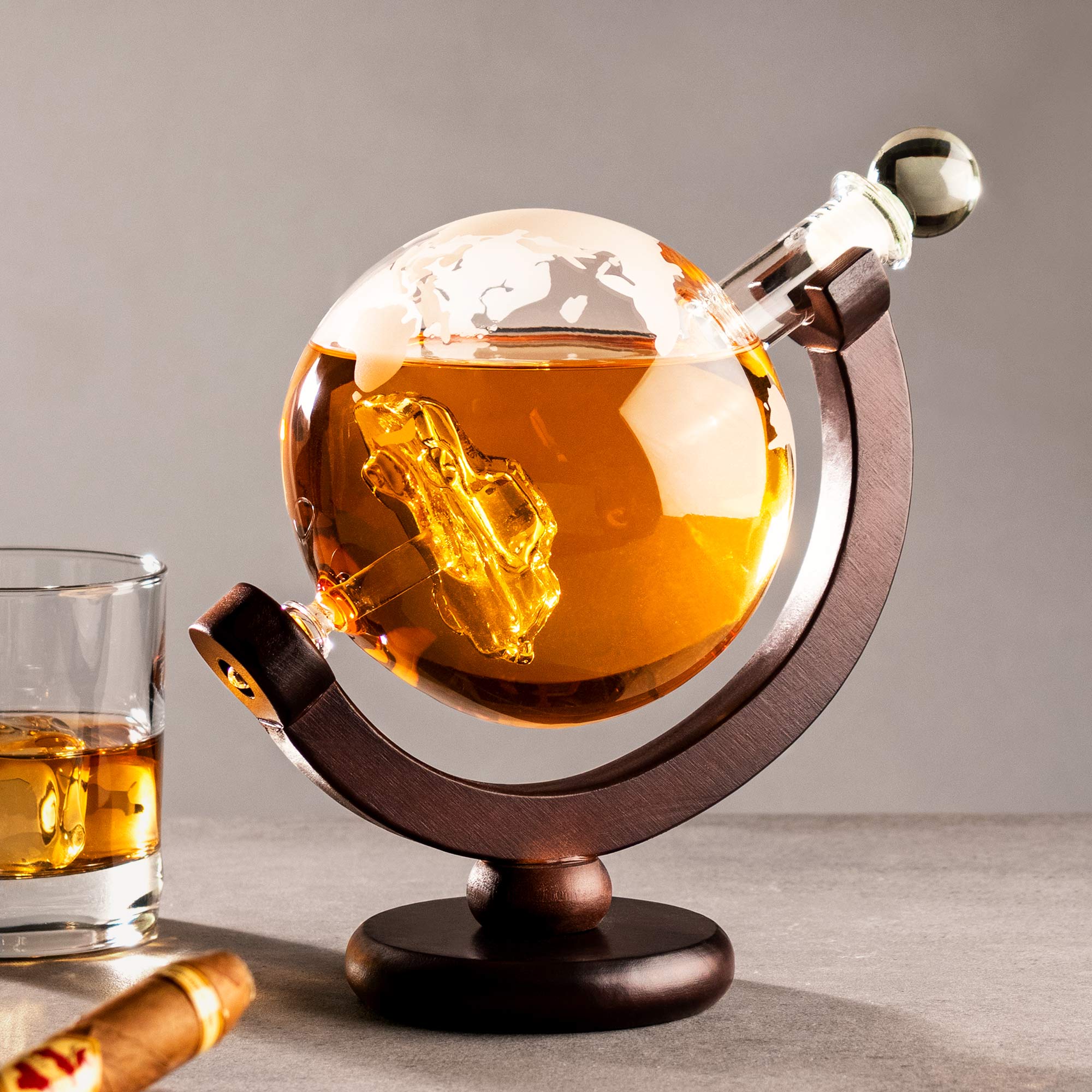 Edles Whisky Set mit Globus Karaffe und Glas - Auto